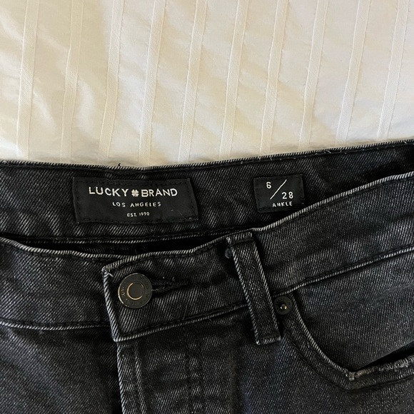 Lucky Brand cropped ankle jean - Picture 4 of 6